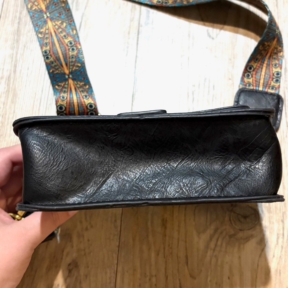 Leather Crossbody Purse with Boho Strap - Picture 3 of 7